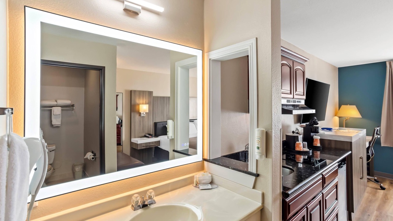 Photo of Bedroom in Port Orchard