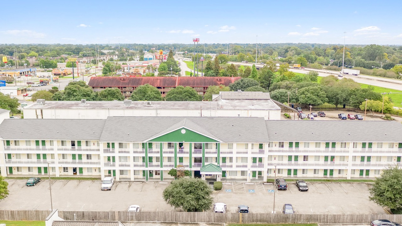 Photo of Buildings in Broadmoor