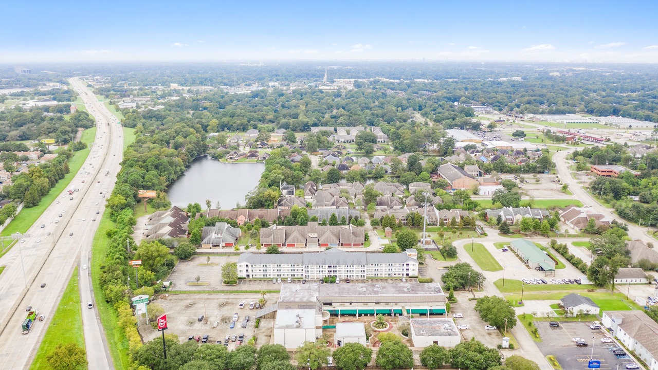 Photo of Buildings in Broadmoor