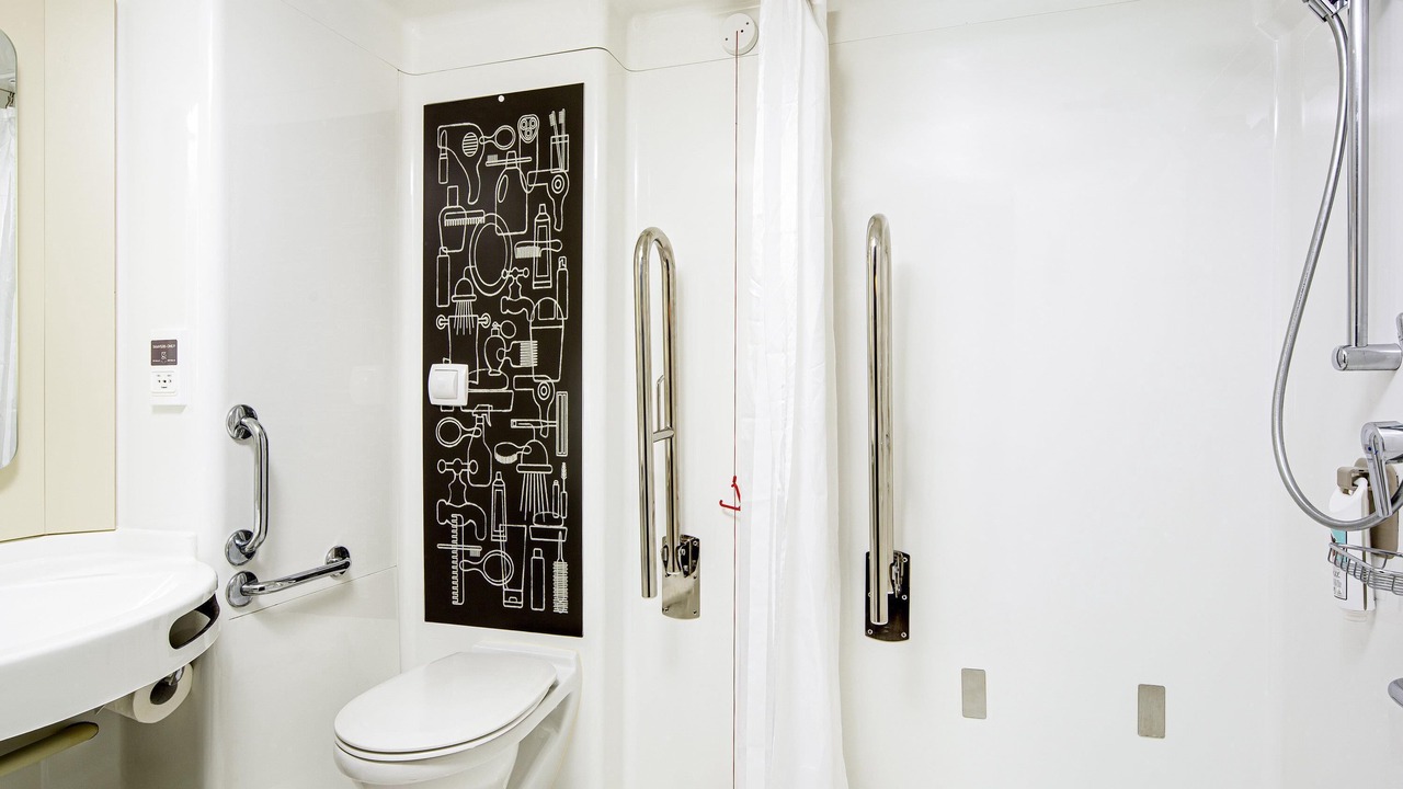 Photo of Others in Gascoigne