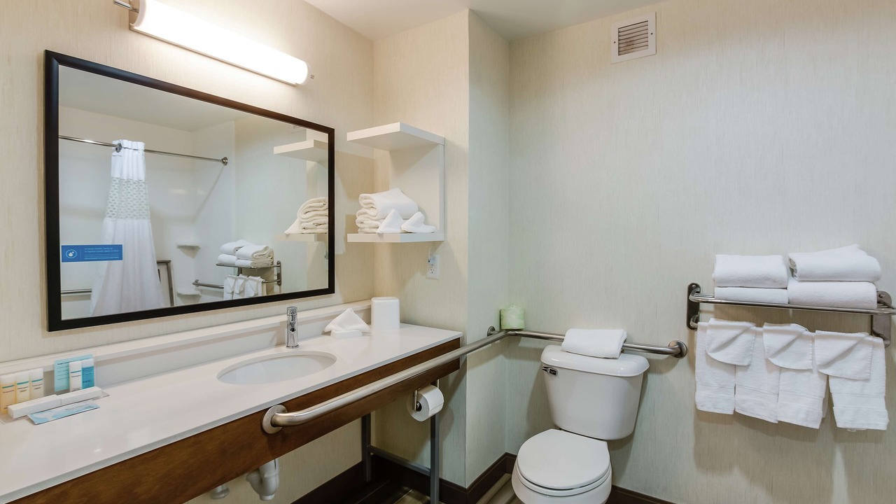 Photo of Bathroom in Dickson