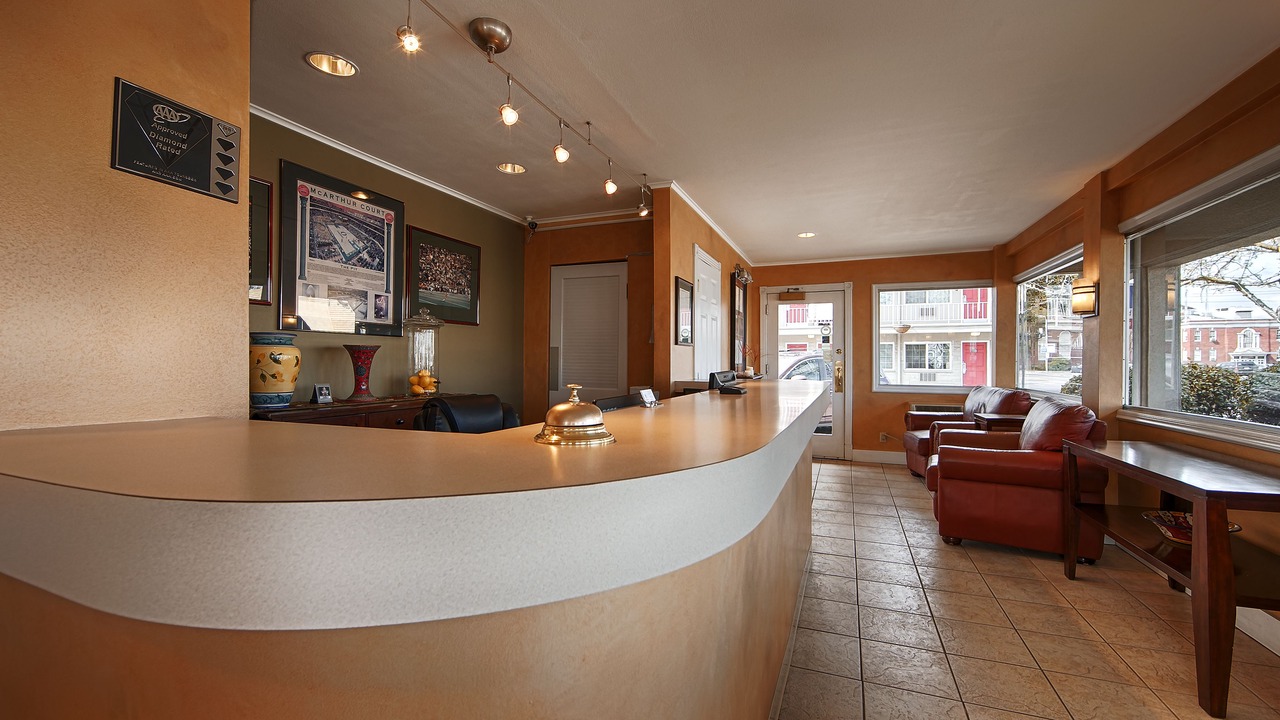 Photo of Others in Downtown Eugene