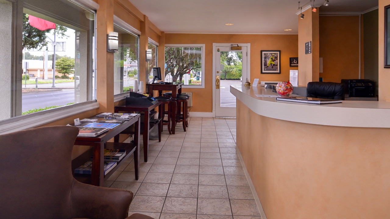 Photo of Others in Downtown Eugene