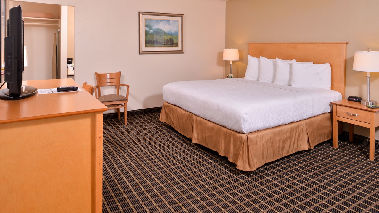 Photo of Others in Downtown Eugene