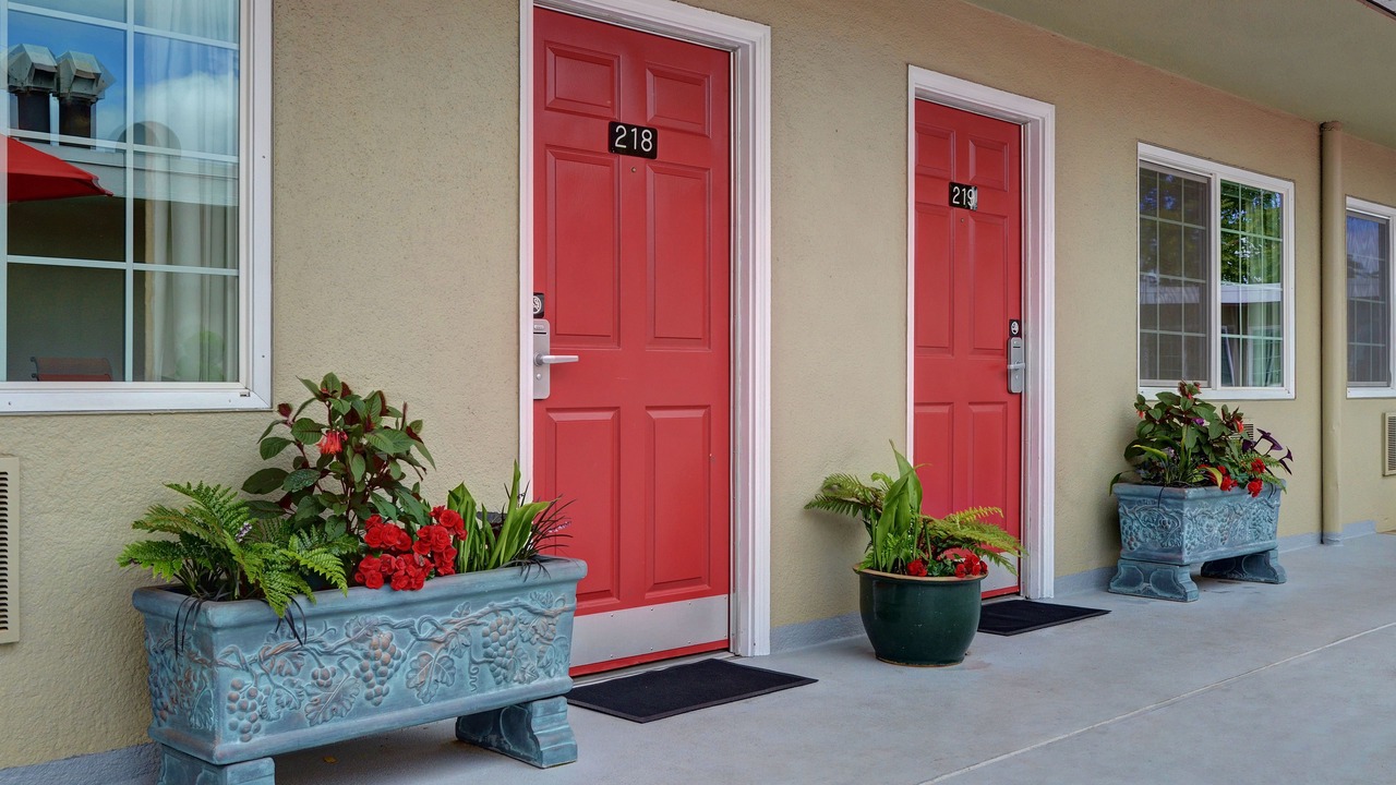 Photo of Others in Downtown Eugene