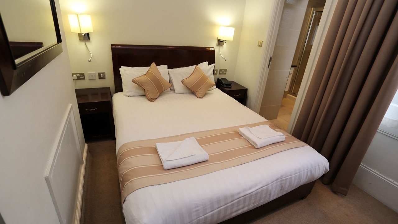 Photo of Bedroom in Courtfield