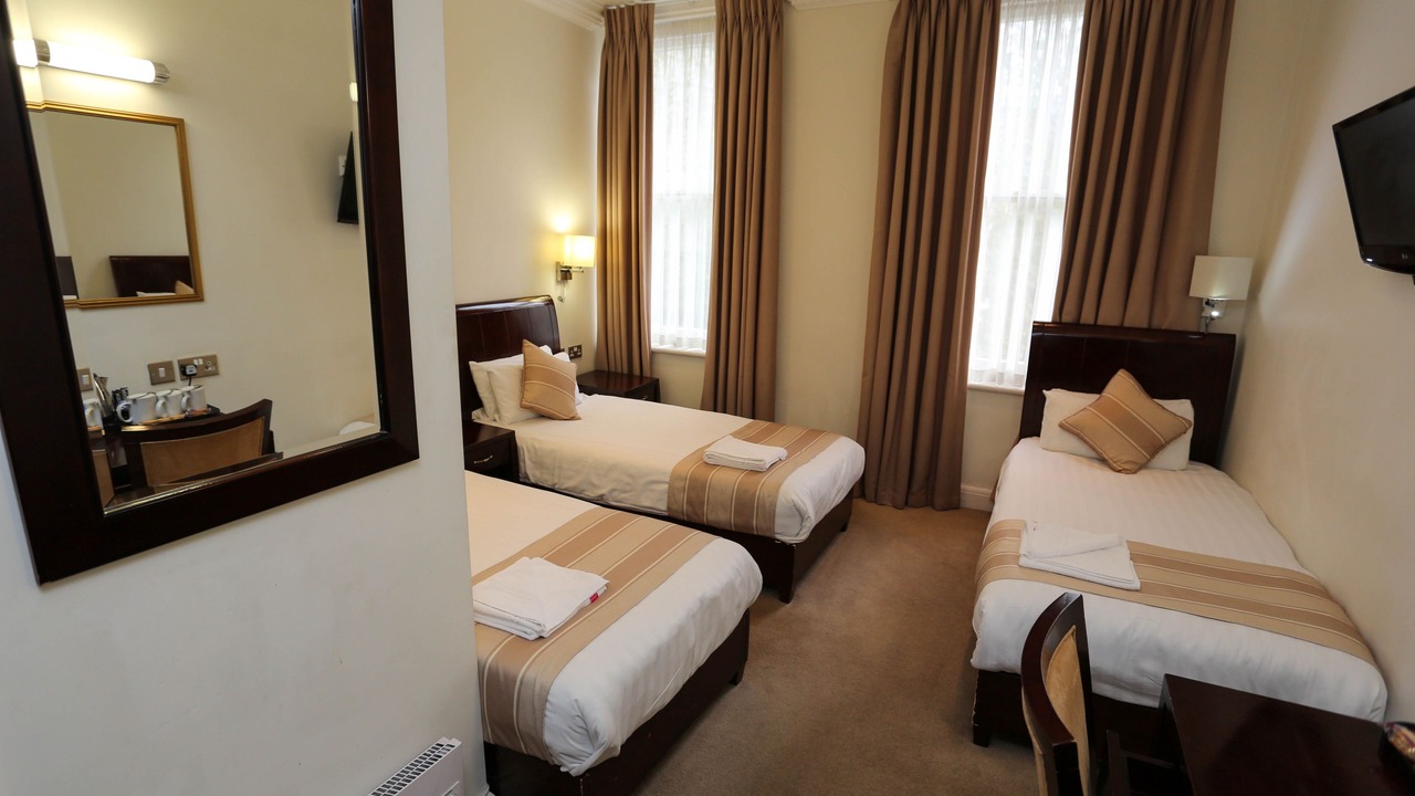 Photo of Bedroom in Courtfield