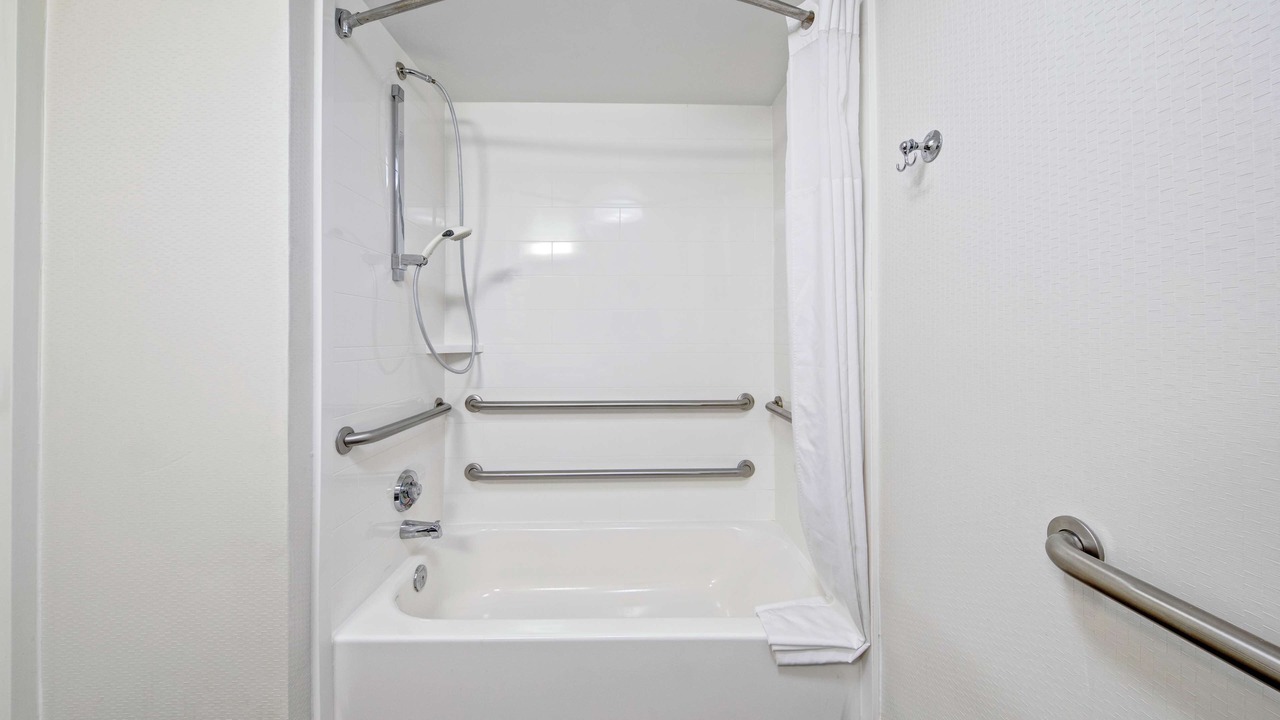 Photo of Bathroom in Corinth