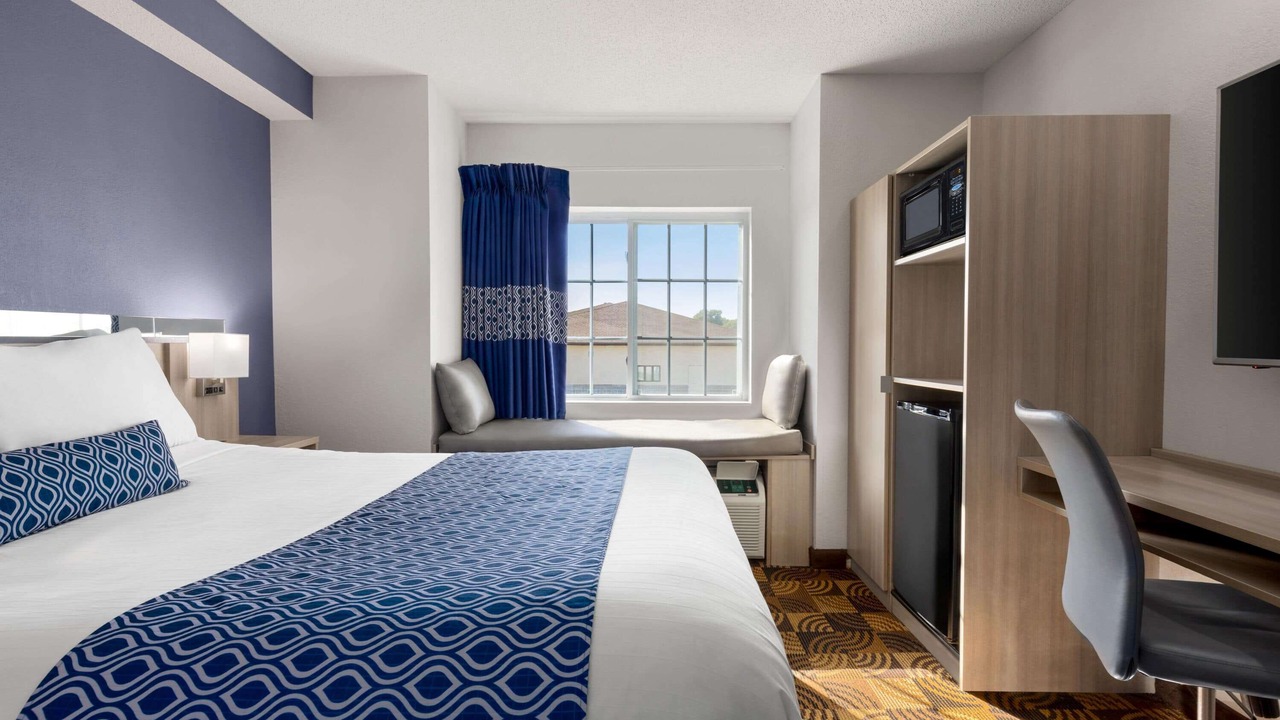 Photo of Bedroom in Lincoln