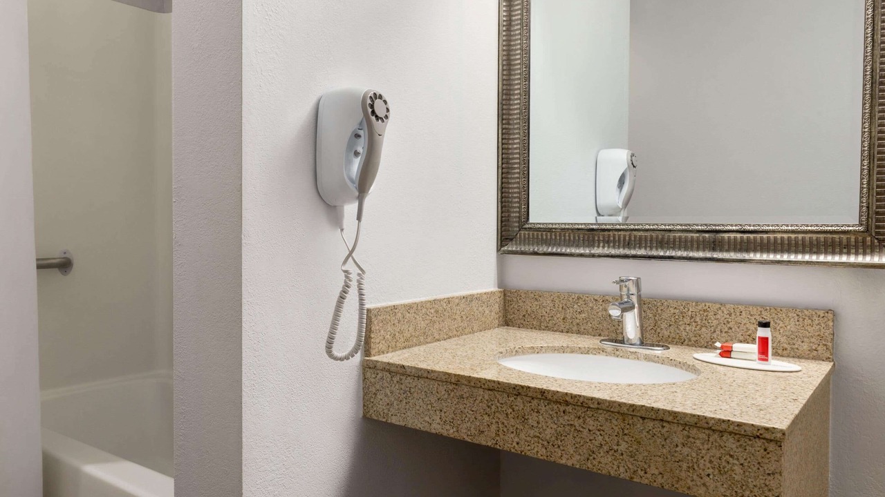 Photo of Bathroom in Lincoln