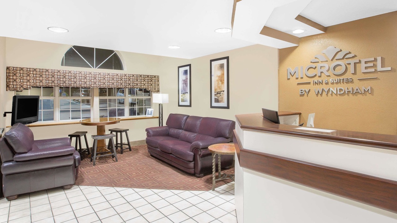 Photo of Livingroom in Franklin
