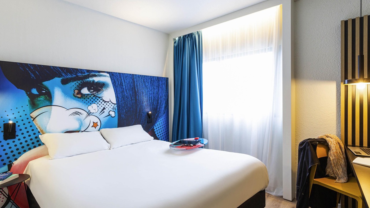 Photo of Bedroom in Villenave-d'Ornon