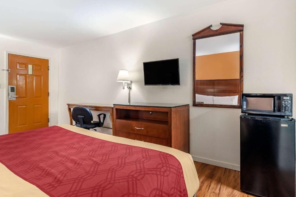 Photo of Others in LaFayette