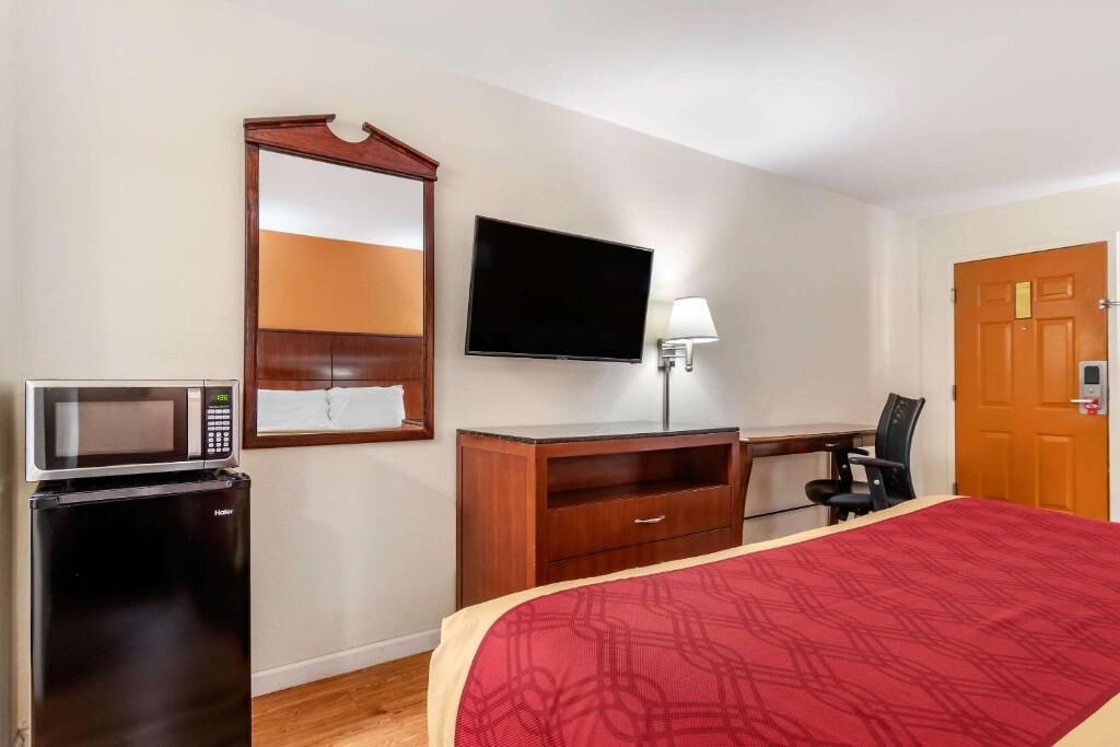 Photo of Others in LaFayette