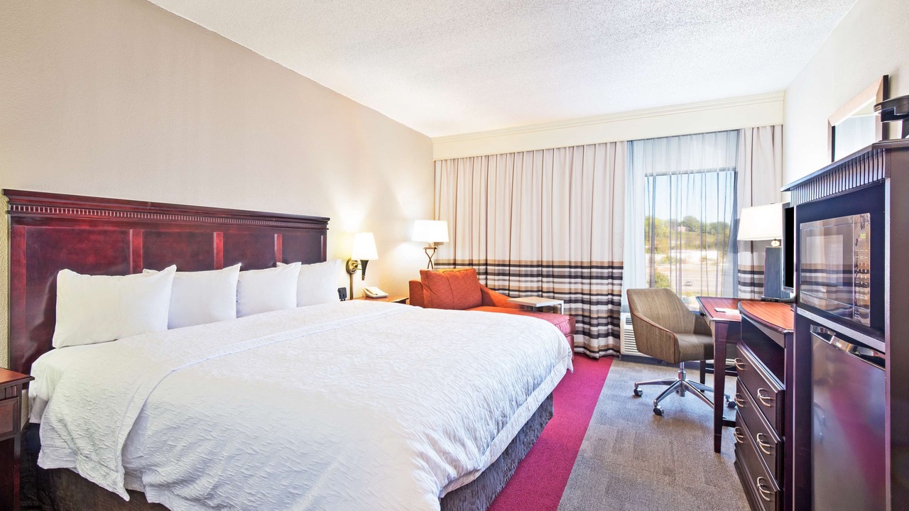 Photo of Bedroom in Barboursville