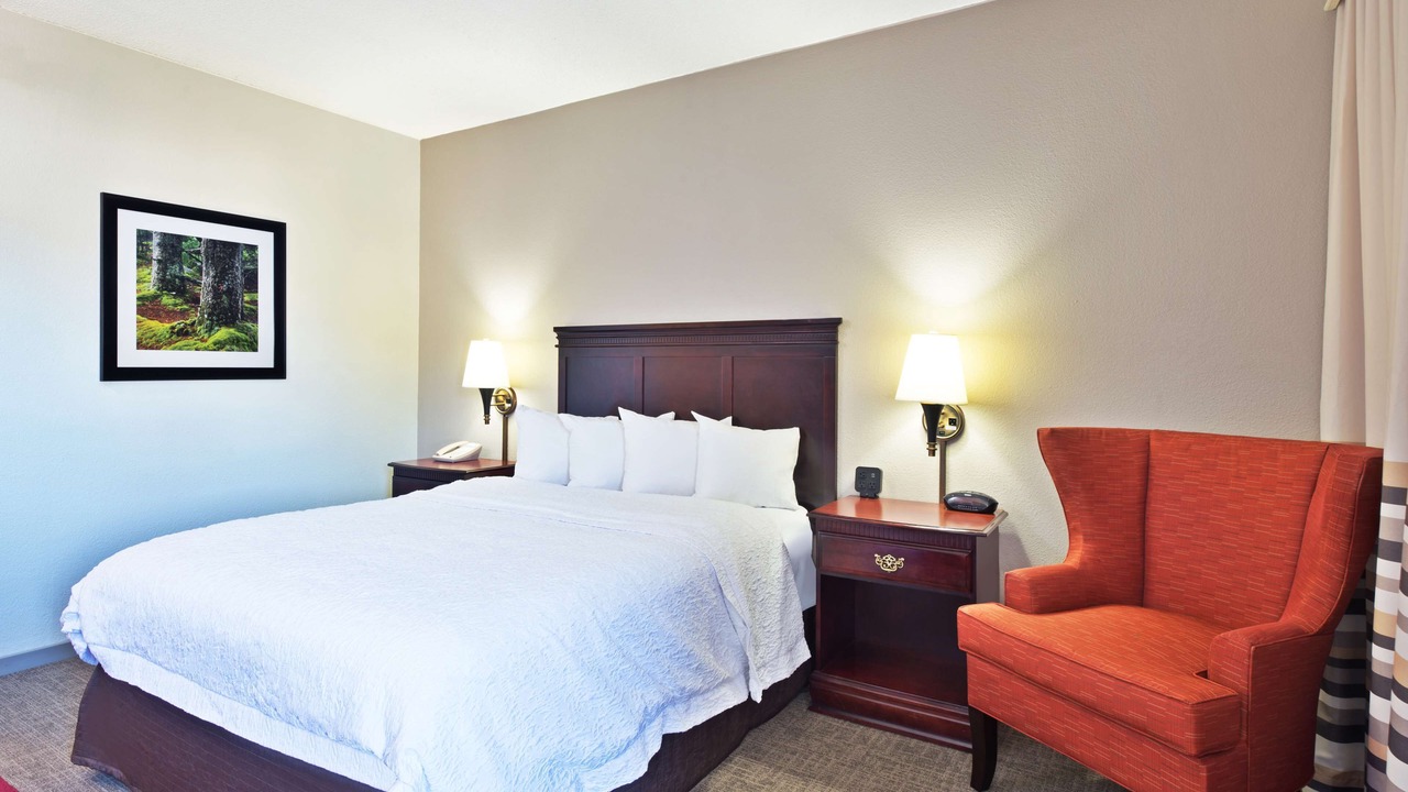 Photo of Bedroom in Barboursville