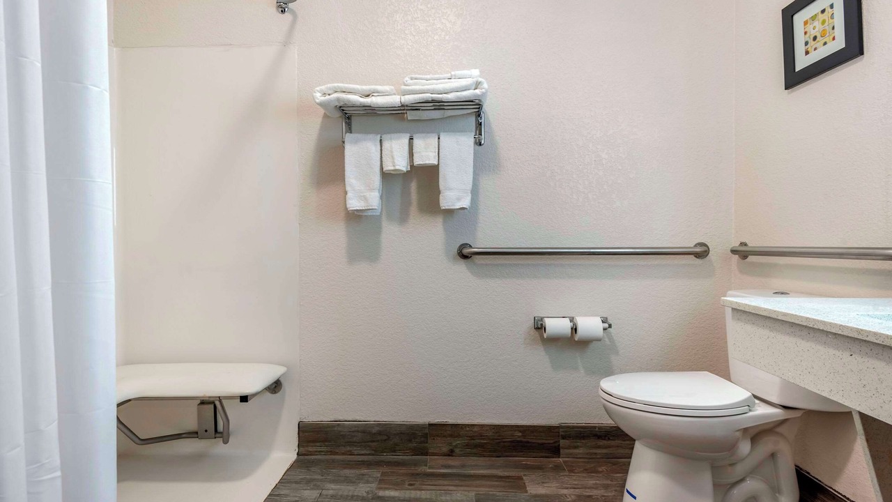 Photo of Bedroom in Bayberry