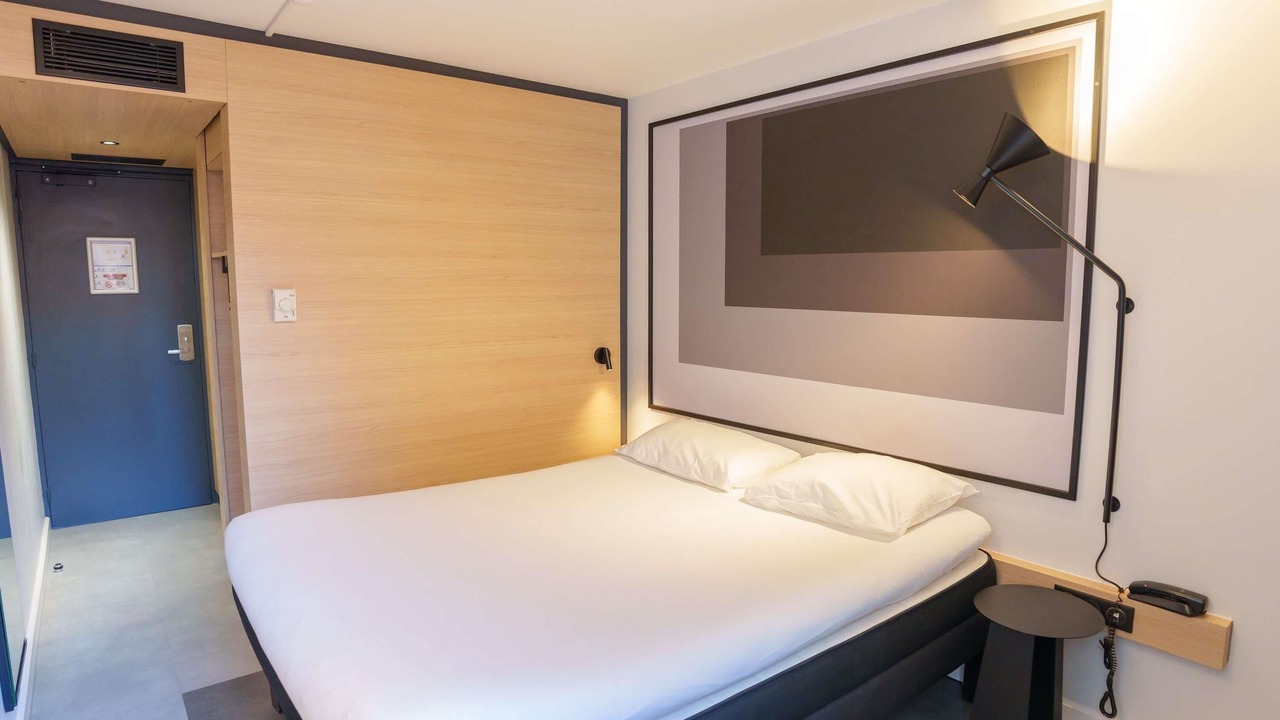 Photo of Bedroom in Laon