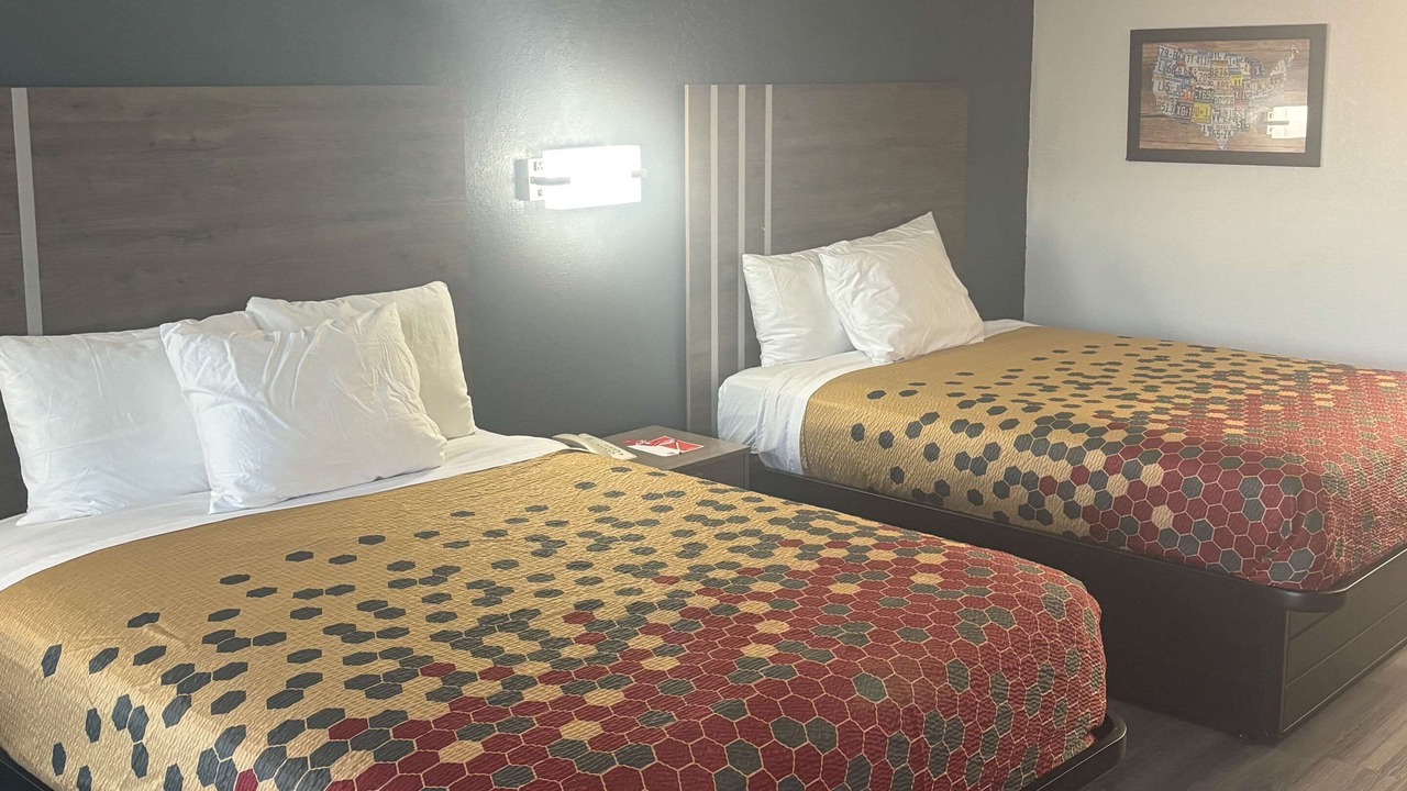 Photo of Bedroom in Calhoun