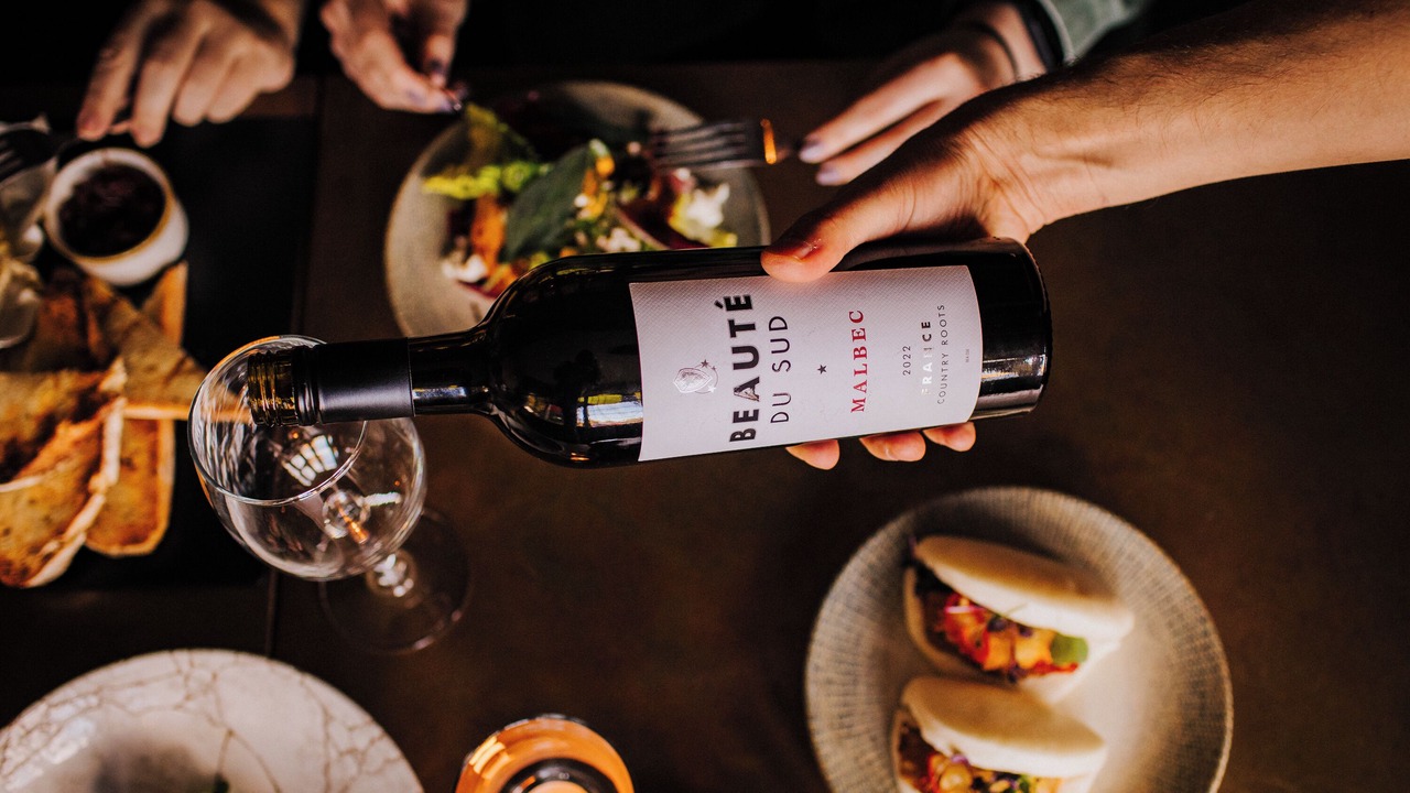 Photo of Others in Hindhead