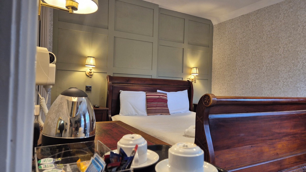 Photo of Bedroom in Hindhead