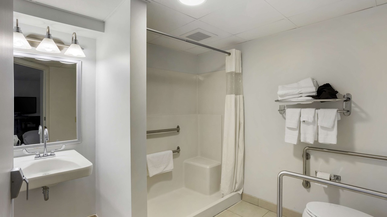 Photo of Bathroom in DuBois