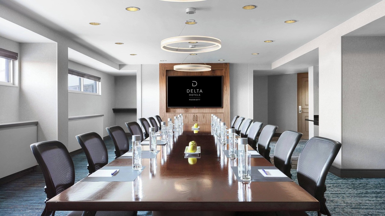 Photo of Others in Iselin