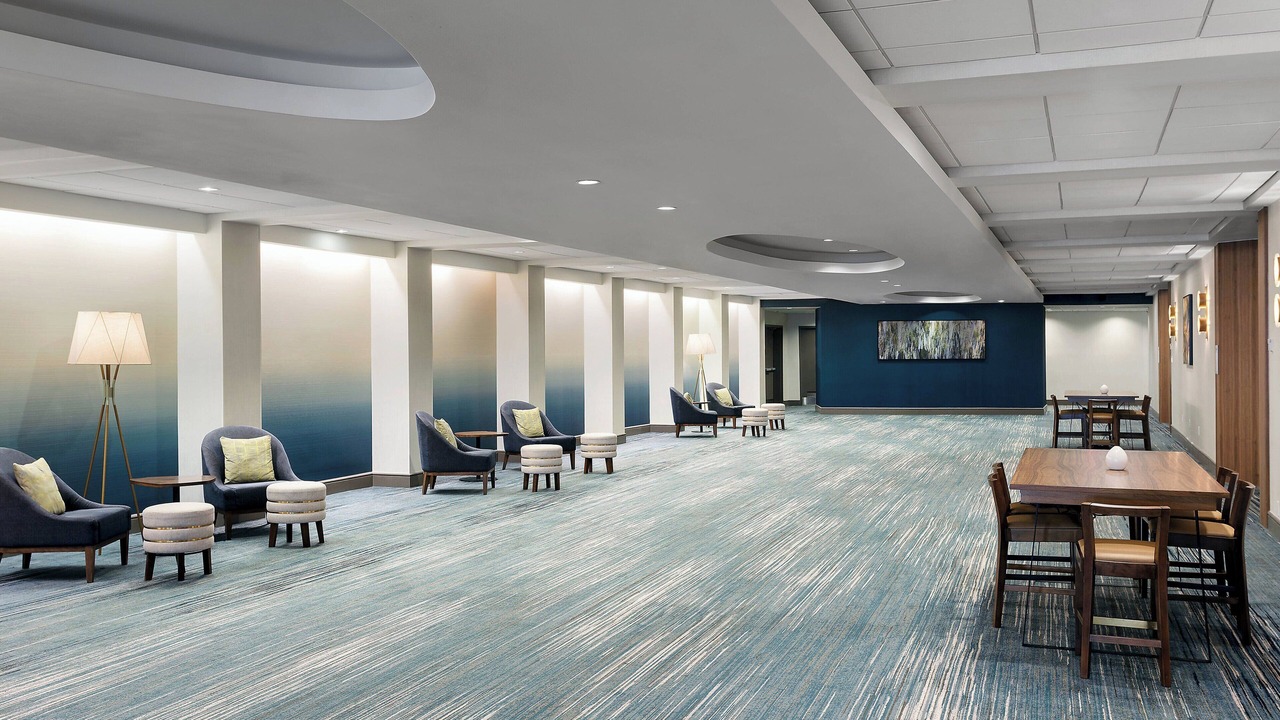 Photo of Others in Iselin