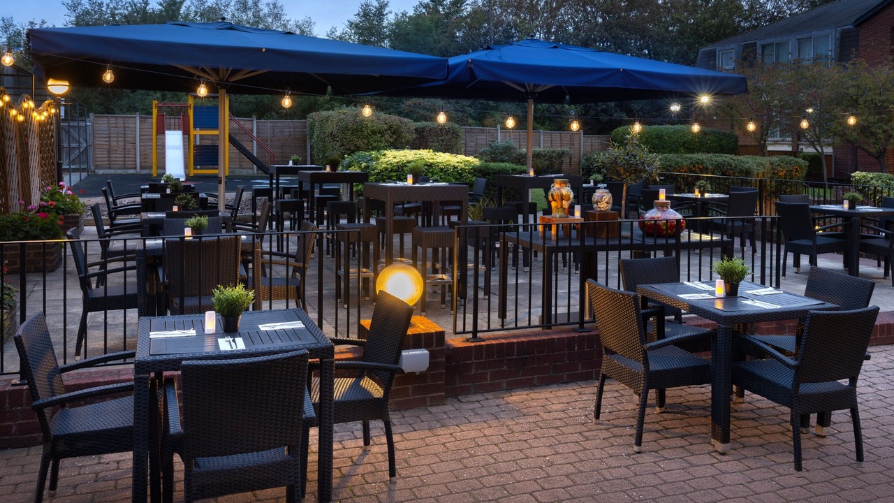 Photo of Others in Langley Marish