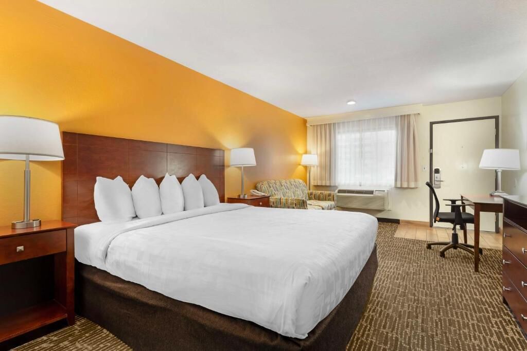 Photo of Bedroom in Rohnert Park