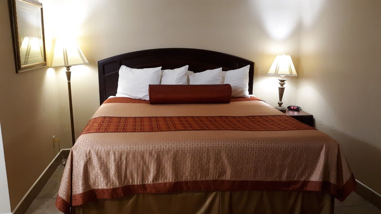 Photo of Bedroom in Weedsport