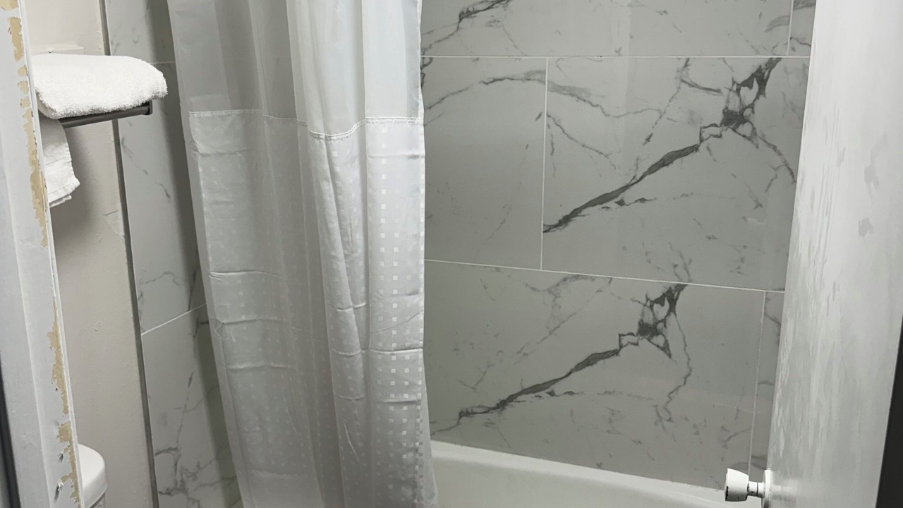 Photo of Bathroom in Sealy