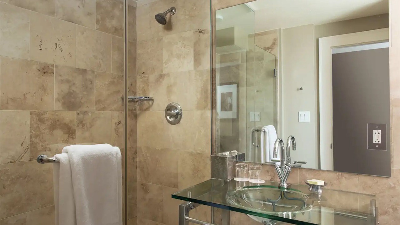 Photo of Bathroom in South Central Houston