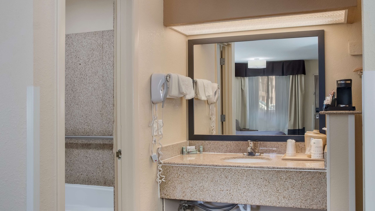 Photo of Bathroom in Dalhart