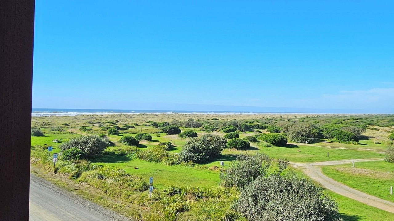 Photo of Patio Balcony in Ocean Shores