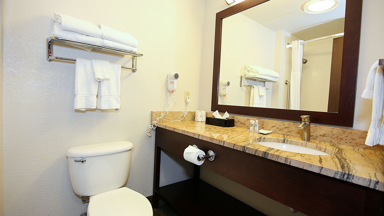 Photo of Bathroom in Ashland