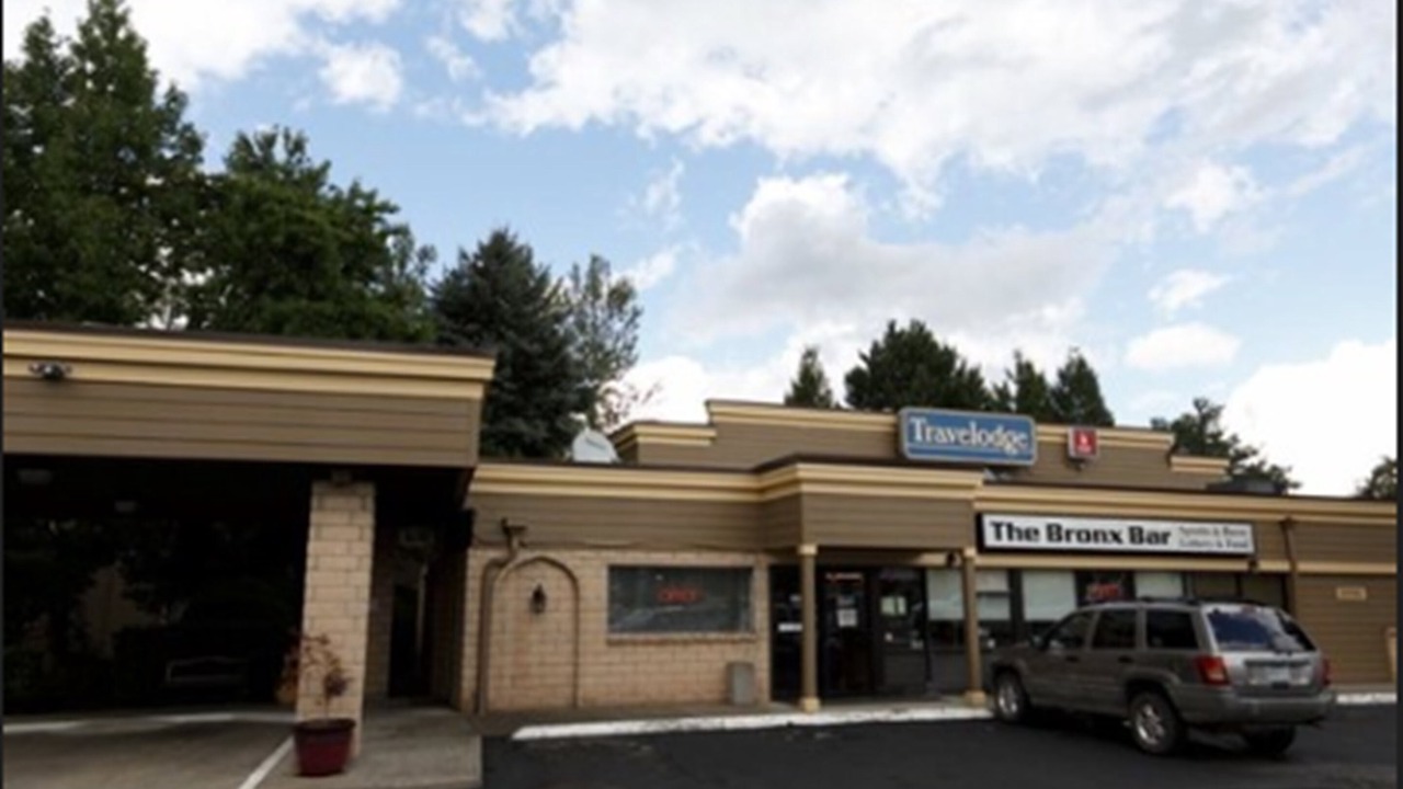 Photo of Outdoor in Wood Village