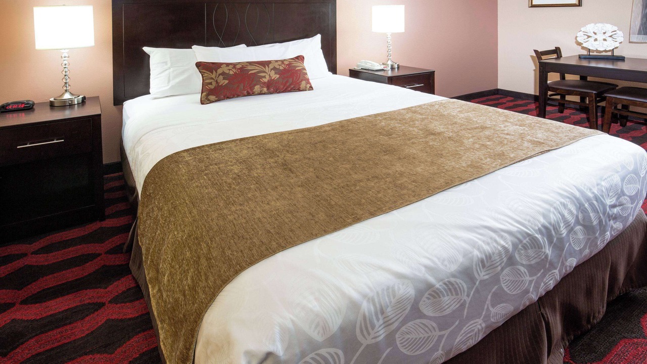 Photo of Others in Wood Village