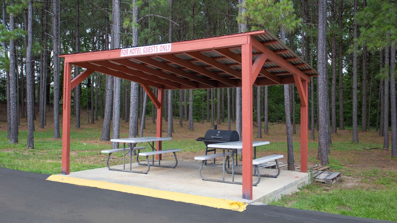 Photo of Outdoor in Monticello