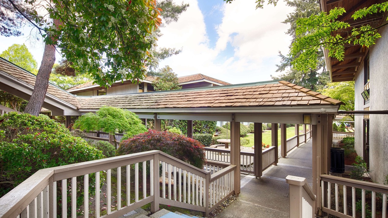Photo of Outdoor in West Bellevue