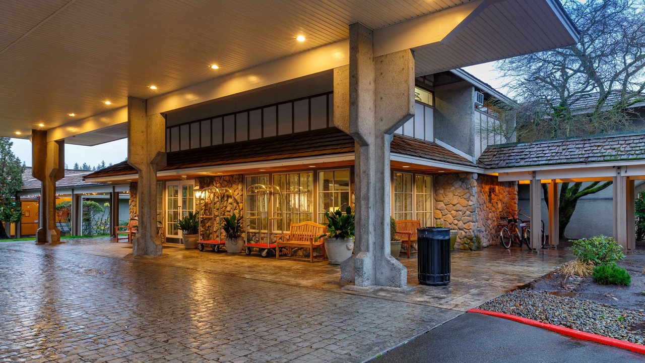 Photo of Outdoor in West Bellevue