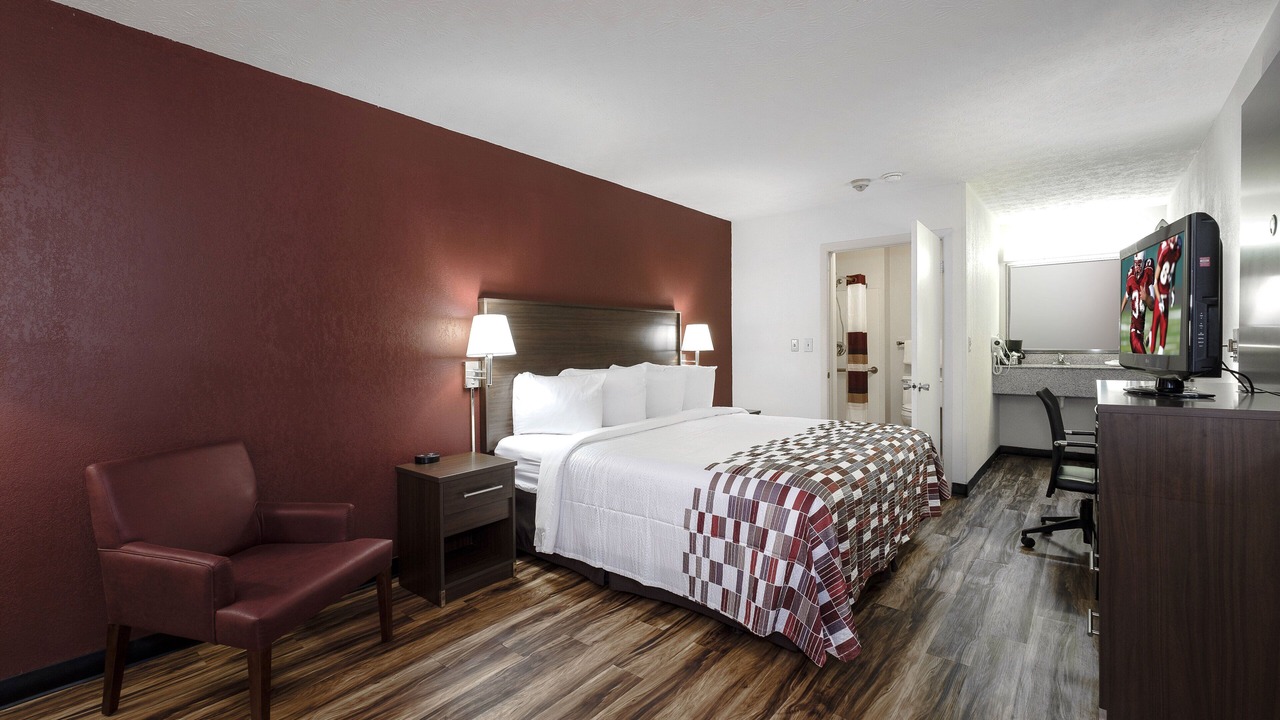 Photo of Bedroom in Edgewood