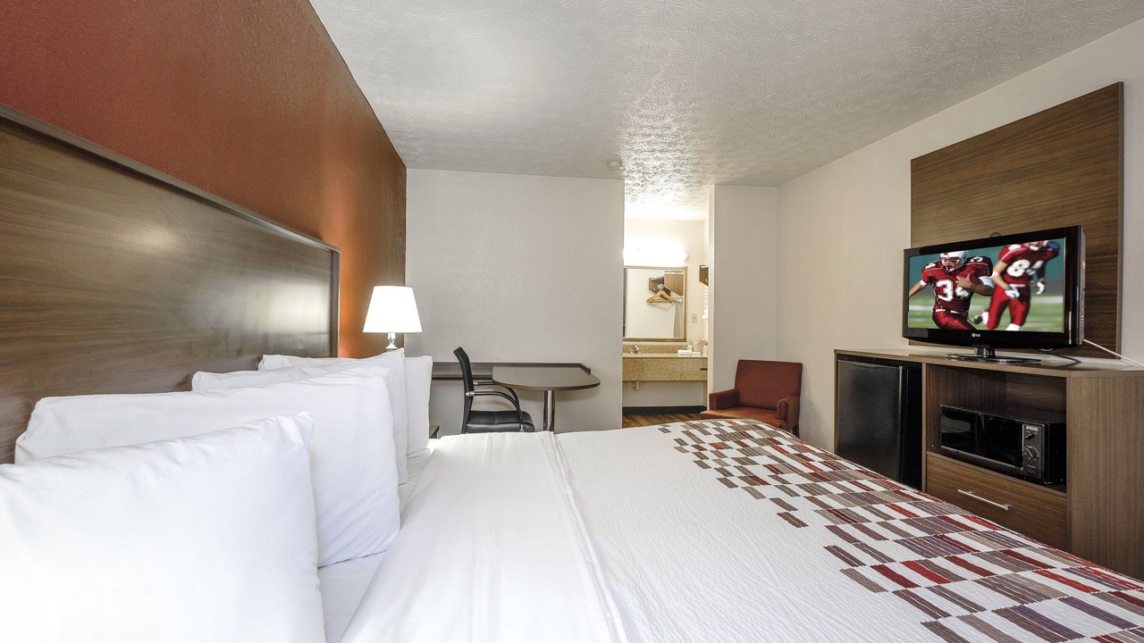 Photo of Bedroom in Edgewood