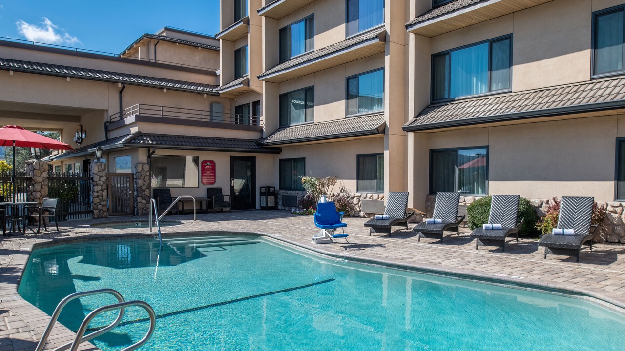 Photo of Outdoor in Oakhurst