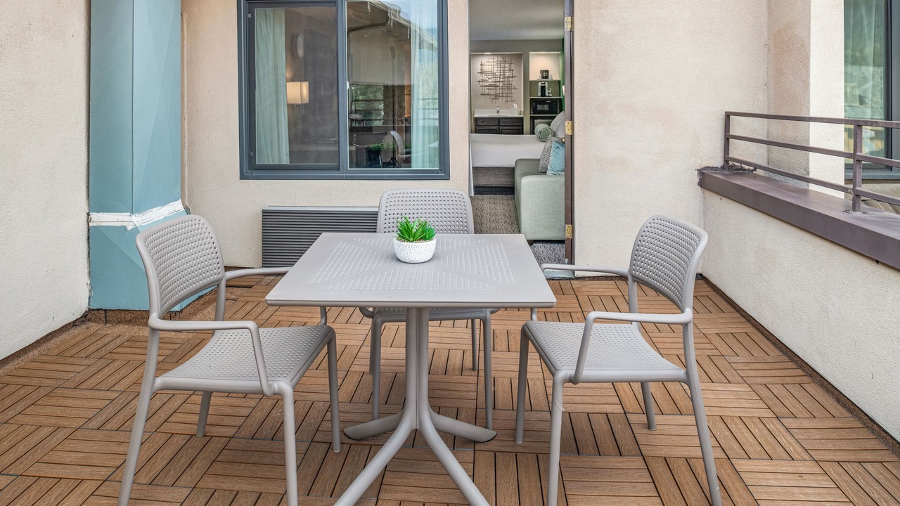 Photo of Patio Balcony in Oakhurst
