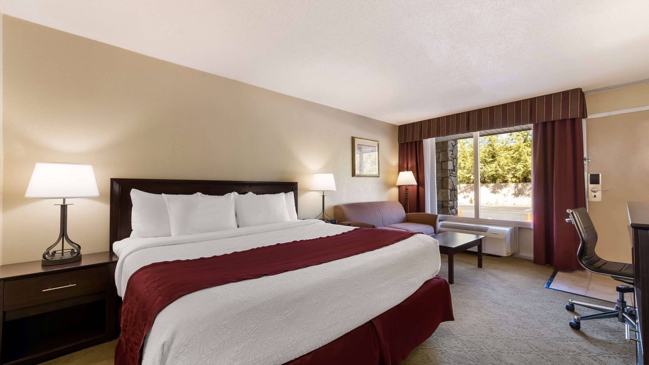 Photo of Bedroom in Banner Elk