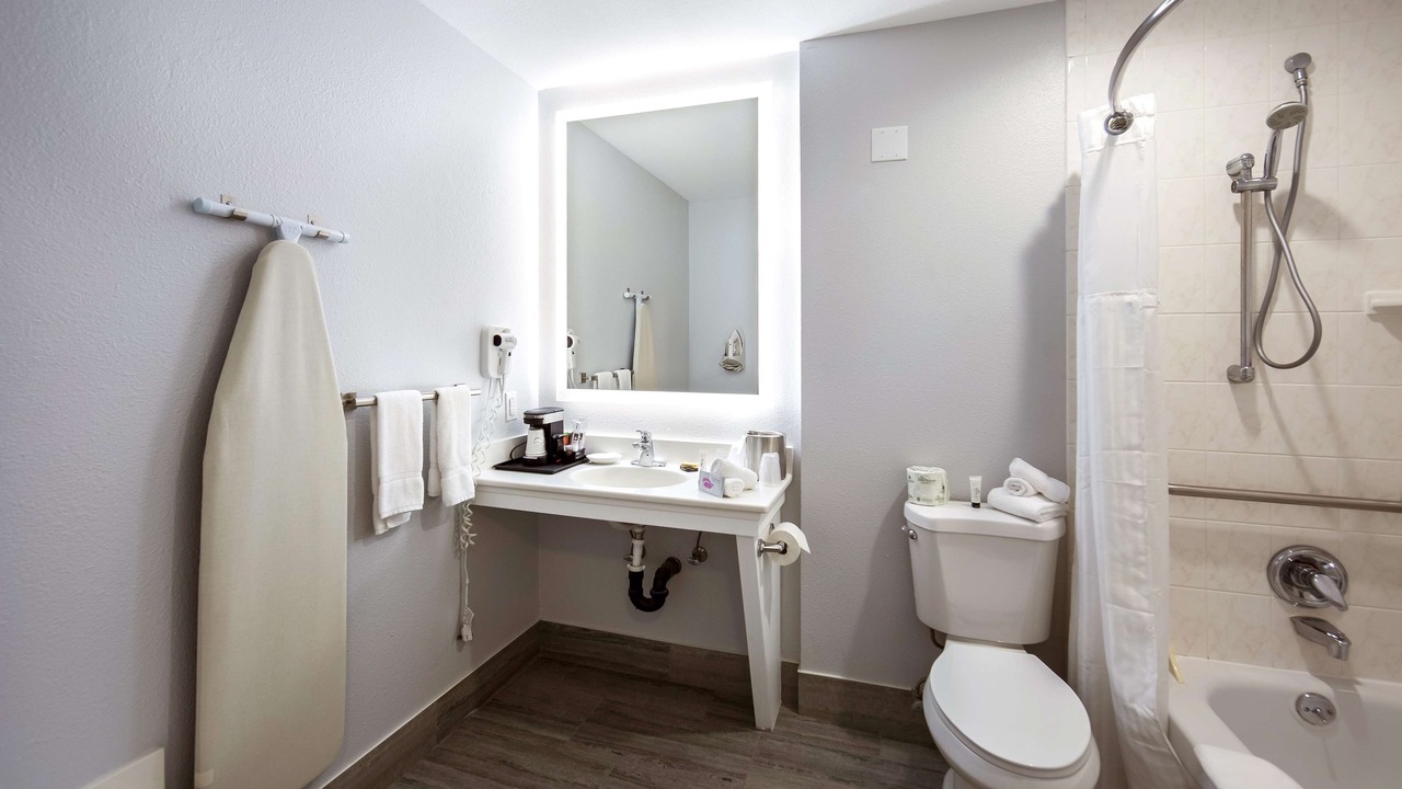 Photo of Others in Grants Pass