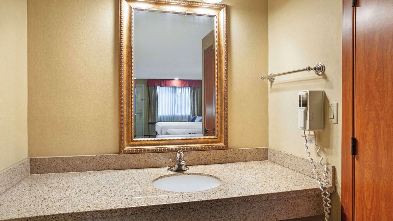 Photo of Bathroom in Woodland