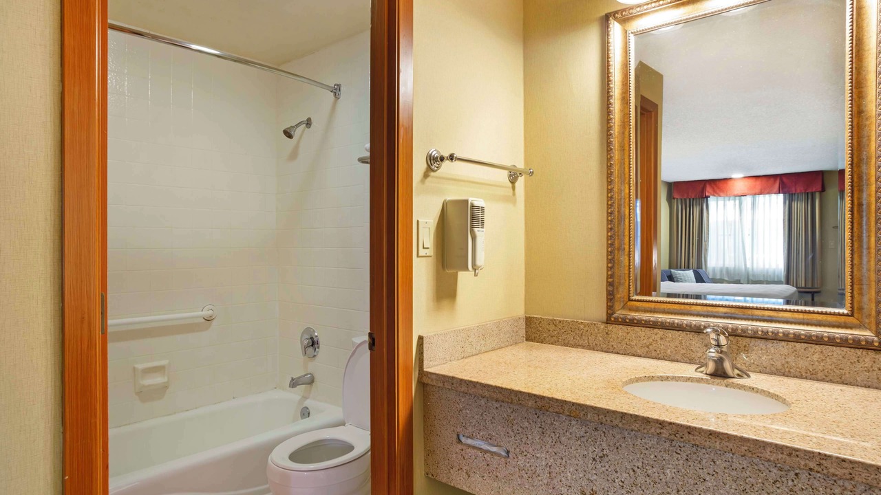 Photo of Bathroom in Woodland