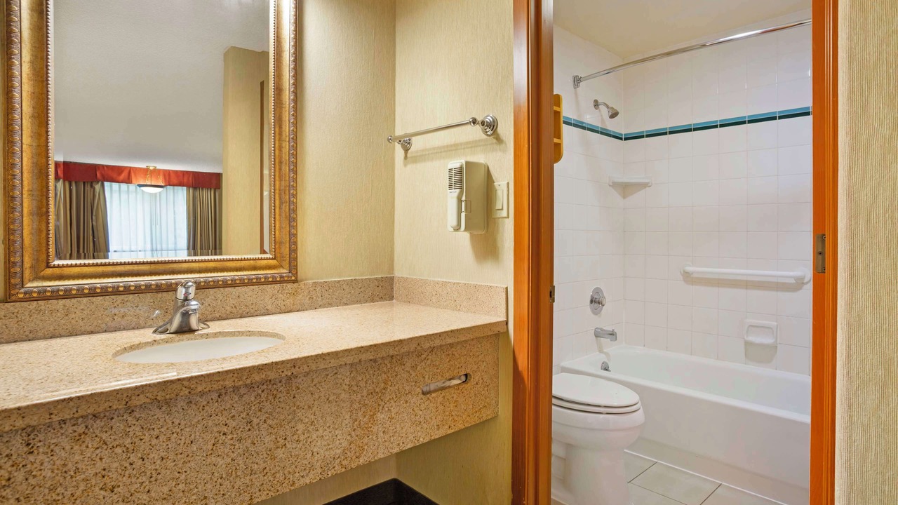 Photo of Bathroom in Woodland